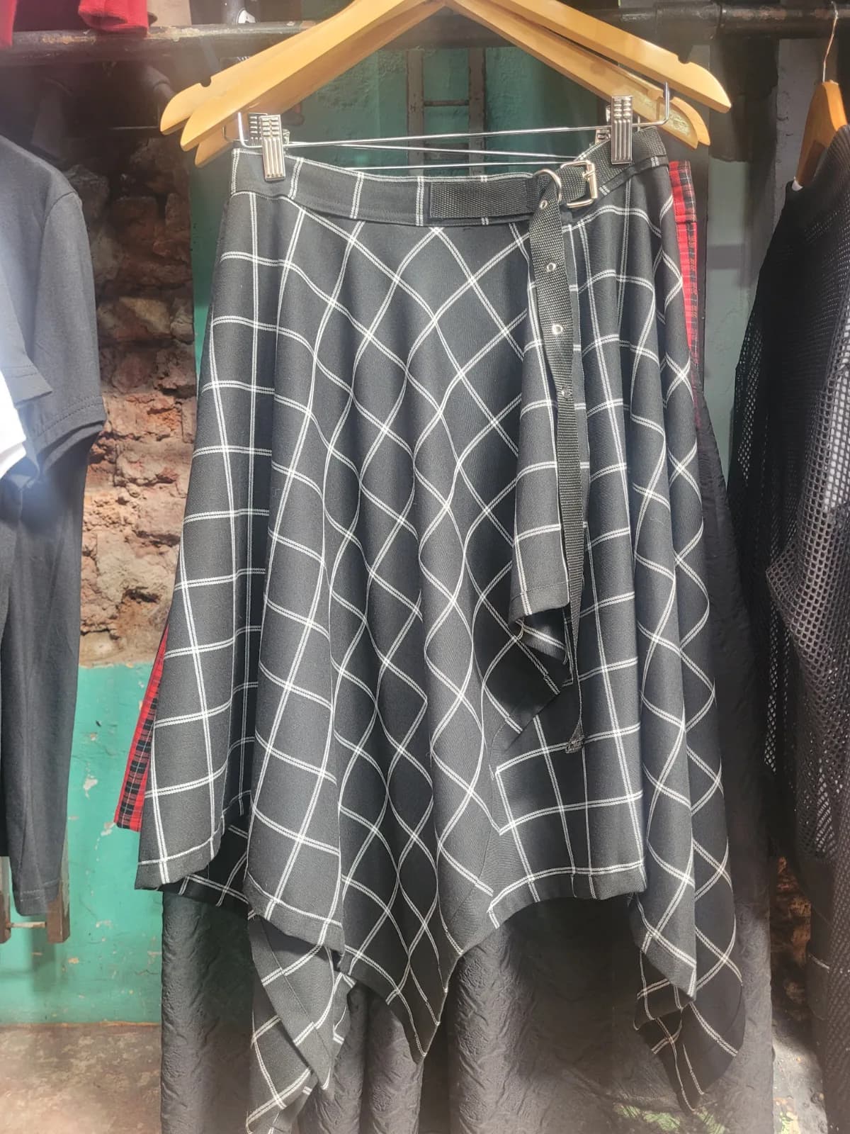Pollera irregular
